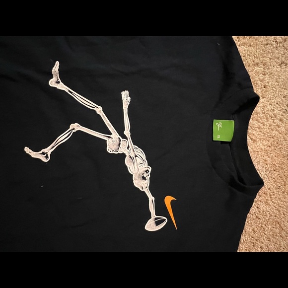 Limited Edition AG Tee - Picture 2 of 3